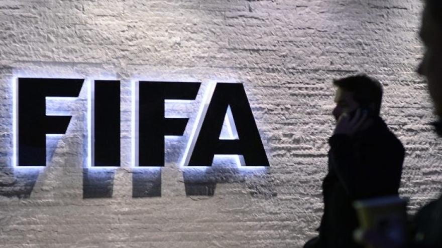Σκάνδαλο FIFA: Ελέγχονται 28 εμβάσματα δύο προέδρων ΠΑΕ της Super League