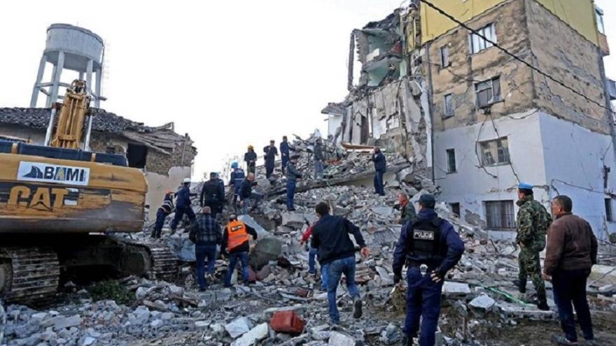 Ο στίβος του ΠΑΟΚ δίπλα στους σεισμόπληκτους της Αλβανίας