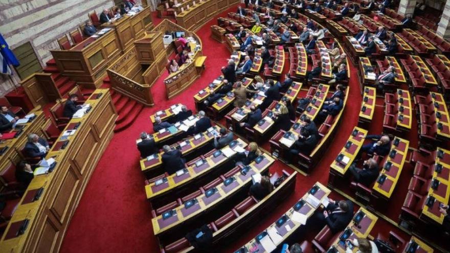 Στις 13:00 η ονομαστική ψηφοφορία για την τροπολογία Αυγενάκη