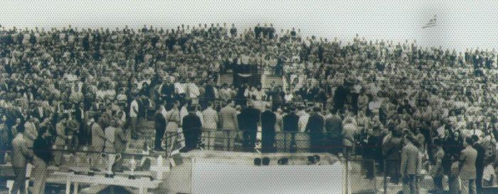 Οι οπαδοί του ΠΑΟΚ στις κερκίδες της Τούμπας το 1959