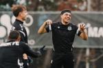 Η δουλειά συνεχίζεται