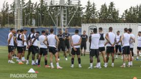 Εξάσκηση στα τελειώματα και δίτερμα - PAOK TV
