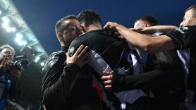 Ο ΠΑΟΚ αποχαιρετά με τον καλύτερο τρόπο τον αρχηγό του και φεύγει για Europa!