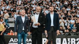 Δώρο τρόπαιο στον ΠΑΟΚ από την Παρτιζάν - Τίμησε Σάβιτς και Τέπιτς ο Δικέφαλος (pics)