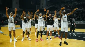 «Πετάει» για το… απόλυτο! (pics)