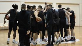 Zdovc: «Περιμένω αντίδραση και ομαδικό παιχνίδι»