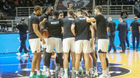 Σφραγίζει την πρόκριση για τα ημιτελικά του FIBA Europe Cup