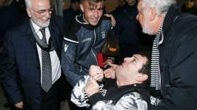Η αγκαλιά Σαββίδη σε Πέλκα και Γιαννάκη (pics)