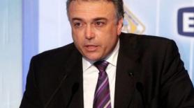 Σημαιοφορίδης: «Δεν γράφει την αλήθεια ο Κομίνης»