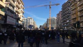 Ξεκίνησε η πορεία (video)