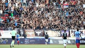 Η αδιανόητη ενέργεια με την φωτοβολίδα στην Ν.Σμύρνη, το «κράξιμο» και οι εξηγήσεις