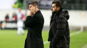 «Η συνήθεια που έγινε λατρεία» (pic)