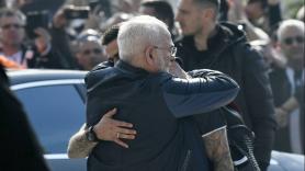 H… μεγάλη αγκαλιά του Ιβάν στον Βιεϊρίνια (pics)