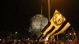 Έτοιμη η γιγαντοοθόνη θα δείξει και τον αγώνα