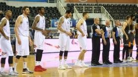 Φεύγουν και οι τελευταίοι