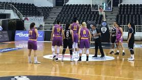 Εύκολη επικράτηση για τις γυναίκες (vid)