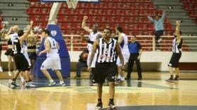 Aυτό ήταν buzzer beater! (video)