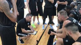 Μέξας: "Έχουμε δρόμο ακόμη σε άμυνα και επίθεση"