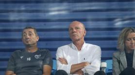 Ψάχνει ξένο διαιτητή ο Μπένετ για το Παναθηναϊκός-ΑΕΚ