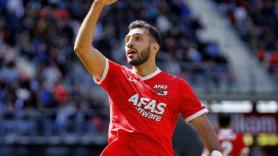 Εξετάζει τον Παυλίδη η Άιντραχτ