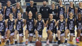 Μια παρέα κοριτσιών γράφει τη δική της ιστορία!