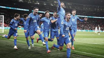 Επιστροφή στο γήπεδο για Κωνσταντέλια και Πέλκα