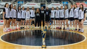 Μια παρέα κοριτσιών γράφει τη δική της ιστορία!