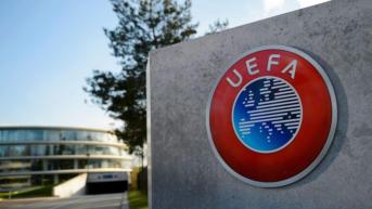 Ξεκίνησε η συνάντηση των «μεγάλων» με UEFA και ΕΠΟ