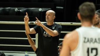 Στην Αθήνα για την δύσκολη πρεμιέρα της Stoiximan GBL