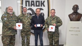 Συμβολική κίνηση από τον ΠΑΟΚ - Προσέφερε δύο απινιδωτές στο Τάγμα Εθνοφυλακής Αξιούπολης