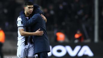 Η βραδιά που ο Χατσίδης συστήθηκε στο κοινό του και “ζέστανε” την Τούμπα