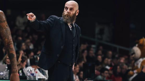 Καντσελιέρι: «Διαφορετική η ρεβάνς - Προσαρμοζόμαστε στις συνθήκες»