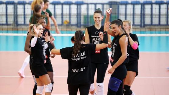 Μαρία Καραμπάση: «Μεγάλη τιμή να βρίσκομαι εδώ στα 100 χρόνια του ΠΑΟΚ!»