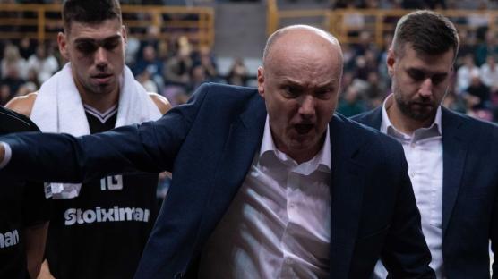 Zντοβτς: «Με απογοητεύει που παραδοθήκαμε πριν από τον αγώνα»