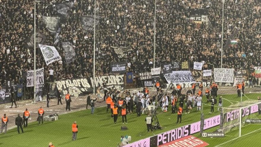 «Πάρτι» στην Τούμπα με «να’τοι οι πρωταθλητές»! (vids)