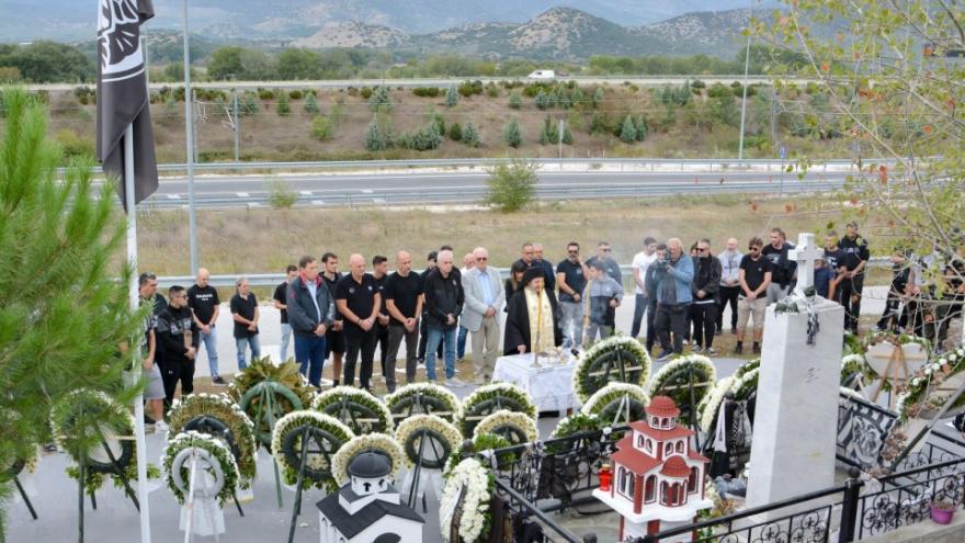 «... να ξέρετε εσείς μας οδηγείτε από το 99!»