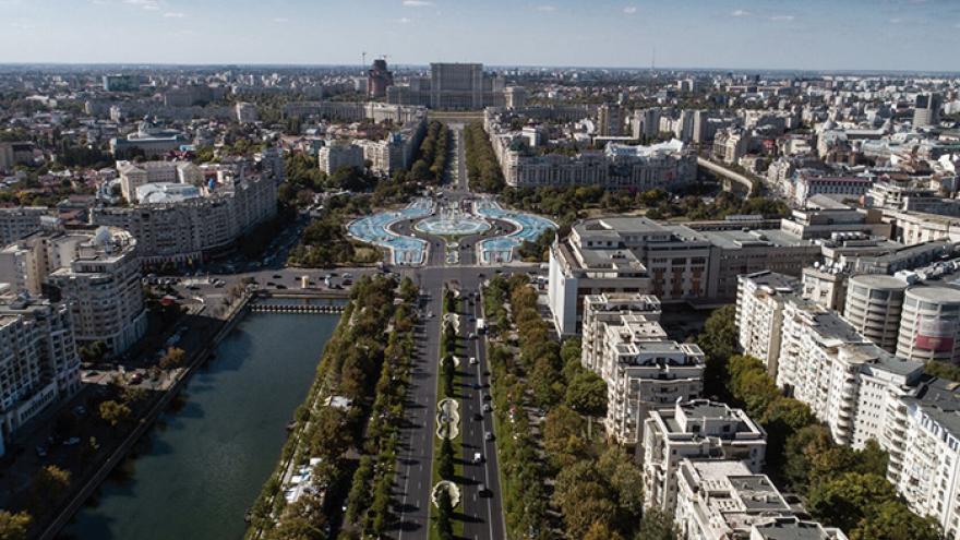 Το Βουκουρέστι και οι σαγηνευτικές αντιθέσεις του
