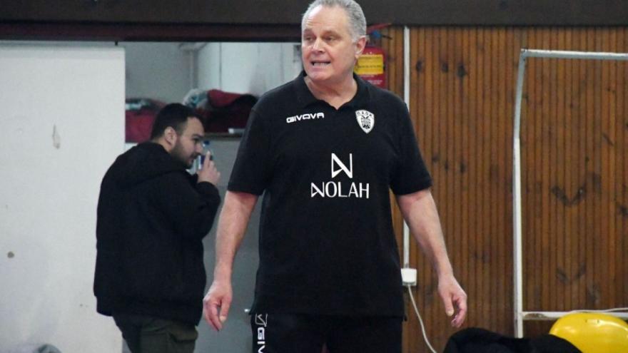 Πάτρας: «Τα κορίτσια είναι οι νύφες του Θερμαϊκού, να μην πέφτει καρφίτσα!»
