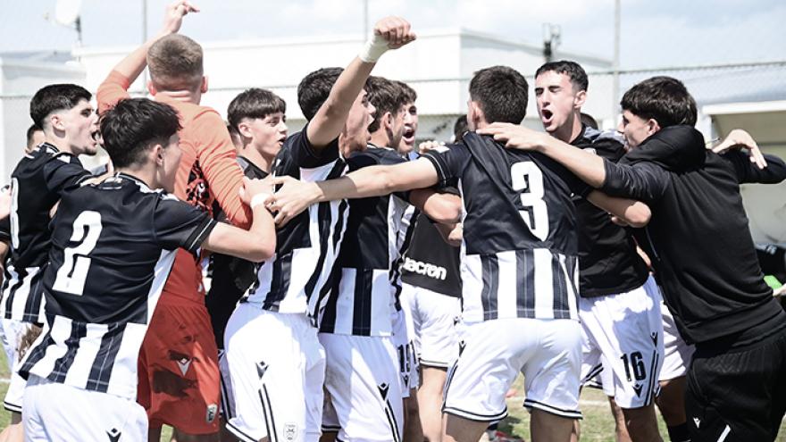 Φιέστα στην Τούμπα για την πρωταθλήτρια Κ17