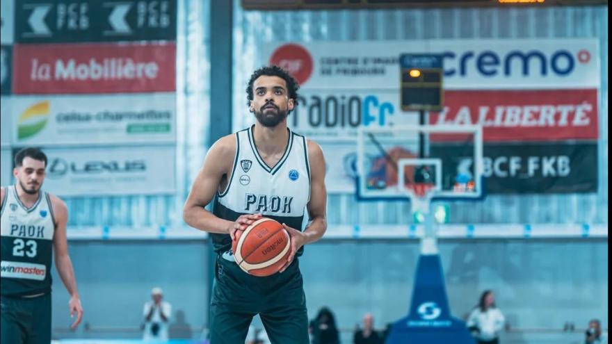 Eκτός με ΑΕΚ ο Χέντερσον - Παρθενική συμμετοχή στη GBL για Γκράντισον