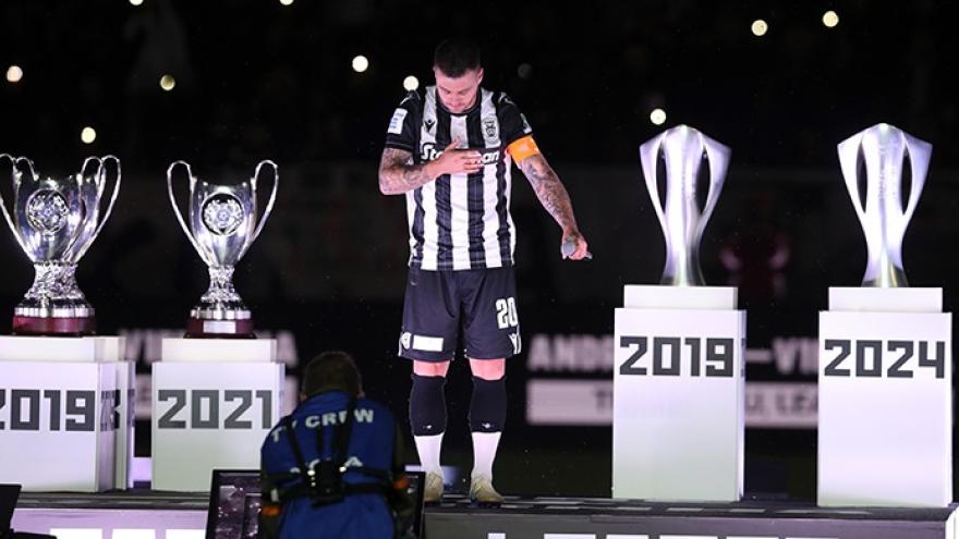 Photostory: 345 εμφανίσεις, μία τελευταία υπόκλιση
