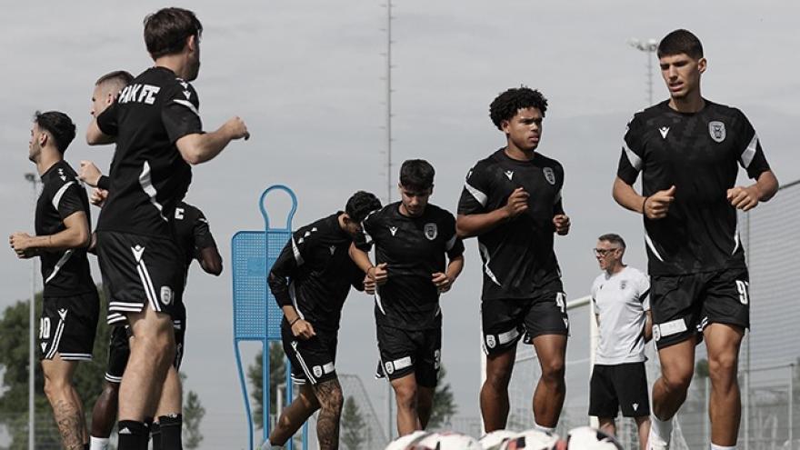 Στο γήπεδο Καμαρά και Σορετίρε