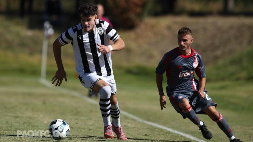 Παύλος Τσιότας: Δεξί μπακ με... νούμερα φορ - Η φετινή «αποκάλυψη» του Κυπελλούχου ΠΑΟΚ!