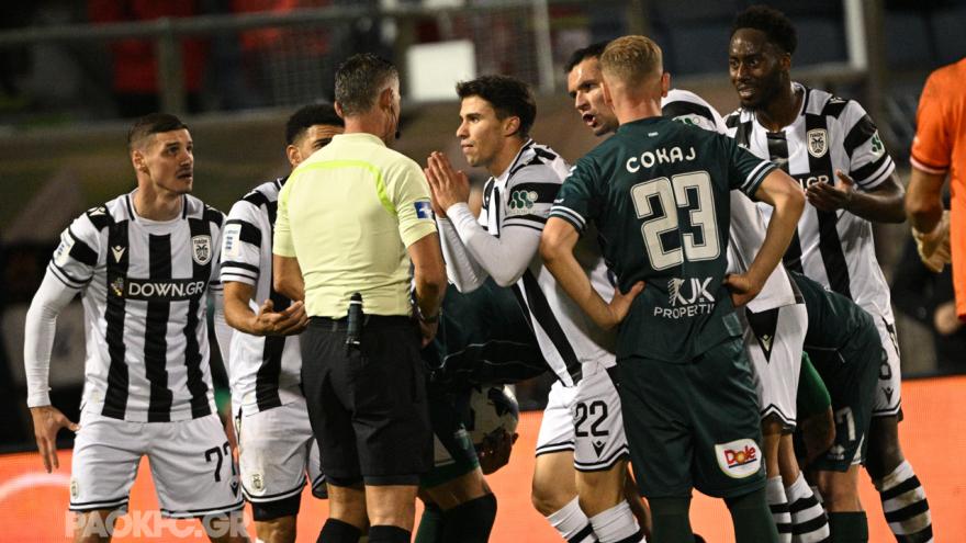 Απουσίες και στον πάγκο!