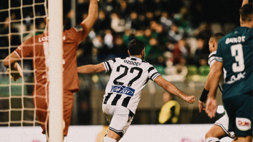 Πάει για σεζόν καριέρας ο Οζντόεφ!