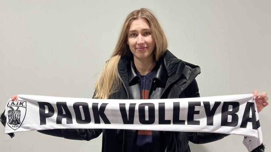 Στη Θεσσαλονίκη για τον ΠΑΟΚ η Κότσιτς! (pics)