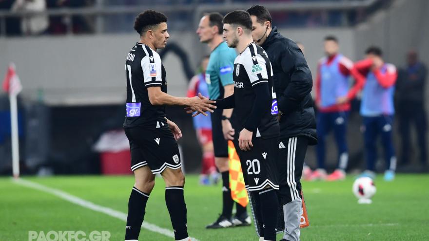 Ο Ζαφείρης μπήκε από νωρίς σε... Lucescu mode στα αποδυτήρια του ΠΑΟΚ (vid)