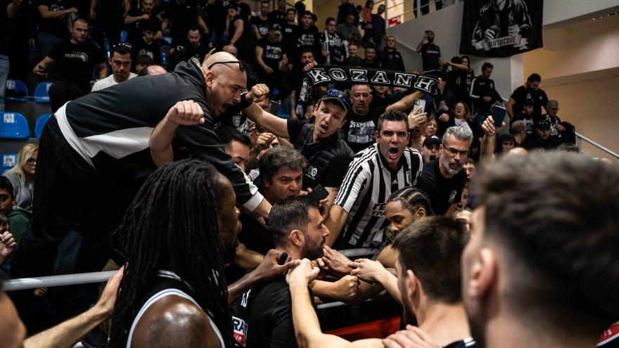 Ομάδα και λαός έγιναν μια γροθιά για την πρόκριση του ΠΑΟΚ στον τελικό (vid)
