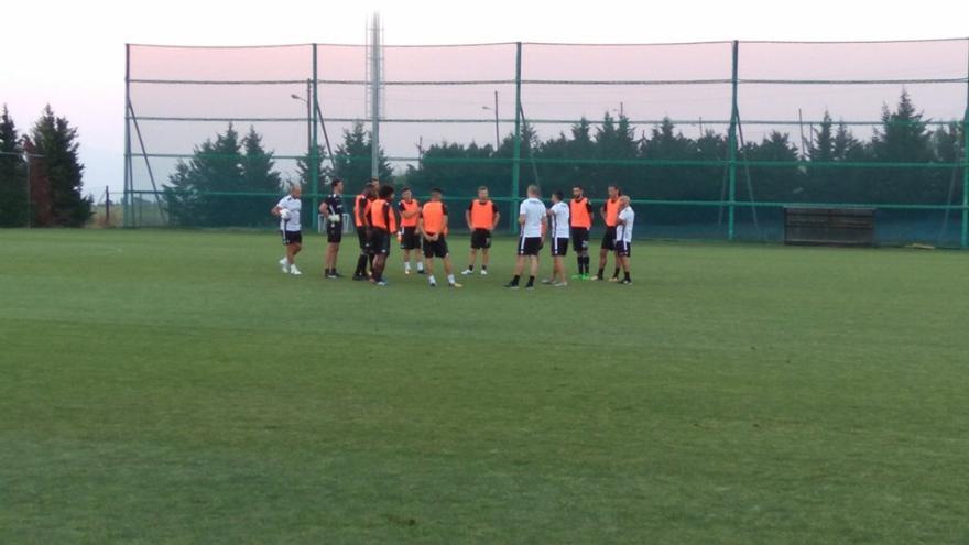 Γευμάτισαν όλοι μαζί