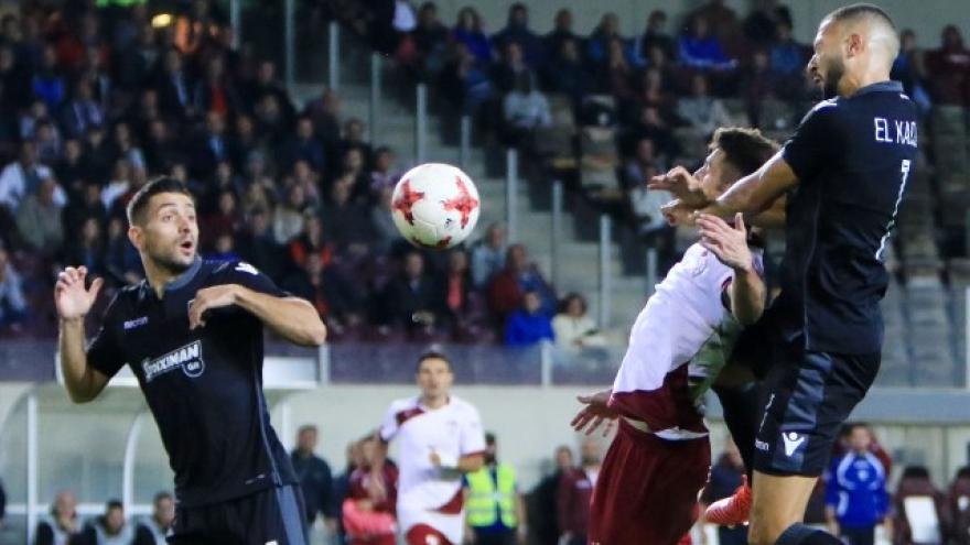 Αγνοεί τη νίκη σε πέντε εκτός έδρας παιχνίδια